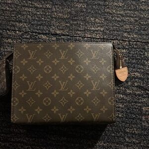 Louis Vuitton Monogram Toiletry Bag in Brown